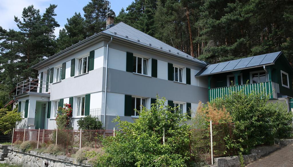 Apartments Michovka Koberovy Eksteriør billede